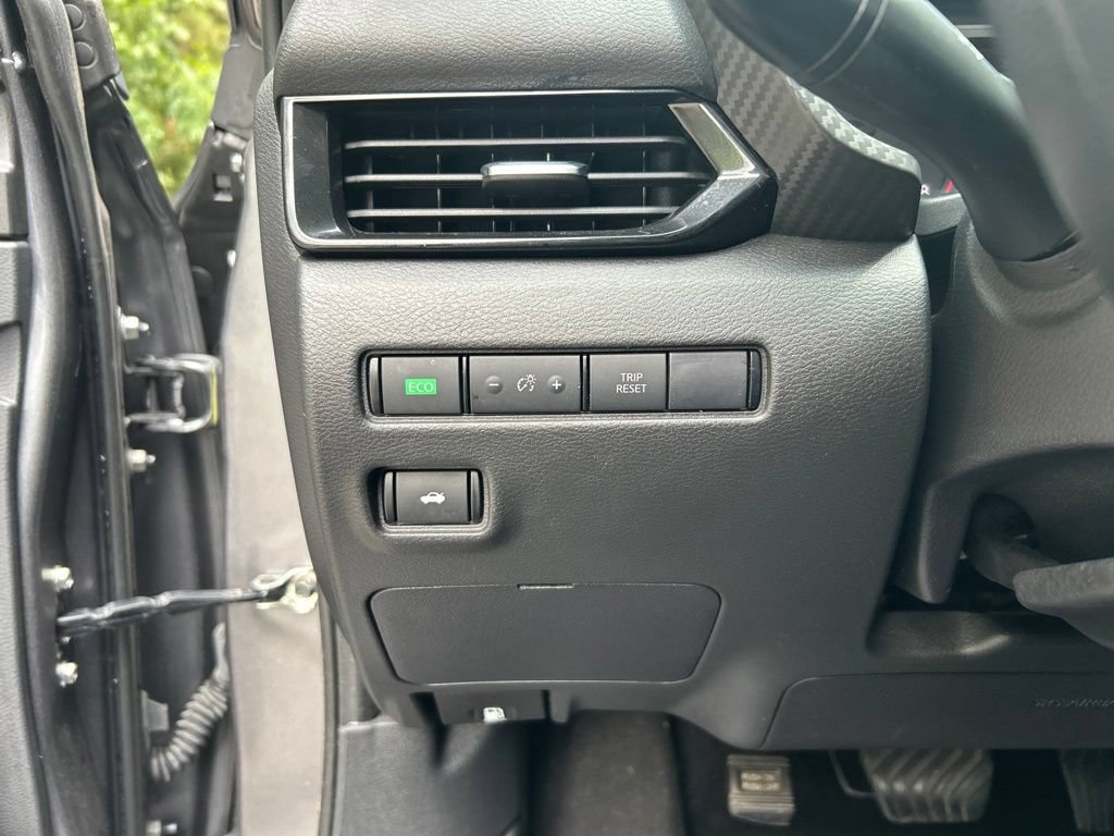 Used 2024 Nissan Sentra SV FWD image 24