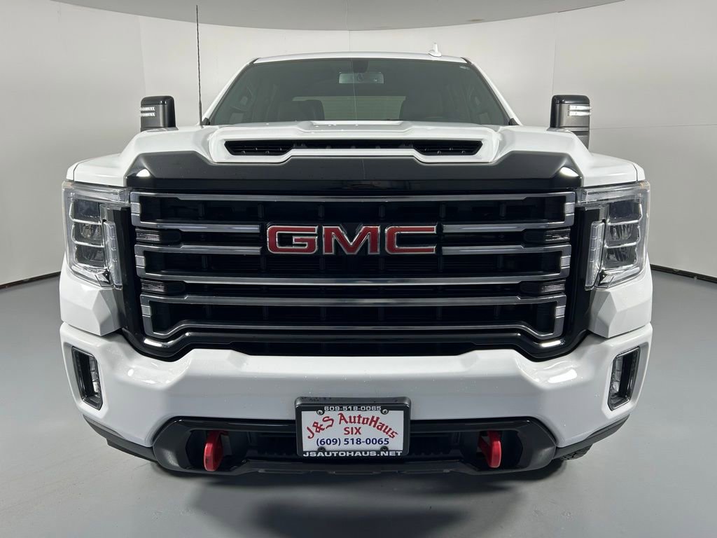 Used 2023 GMC Sierra 3500 AT4 image 2