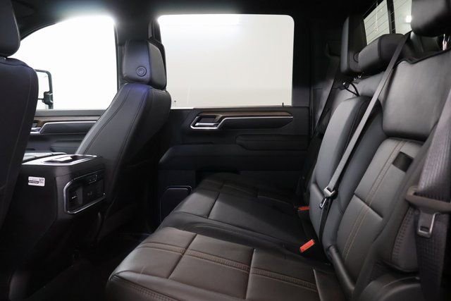 New 2026 Chevrolet Silverado 3500 High Country w/ Technology Package image 28