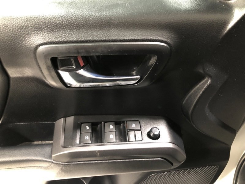 Used 2022 Toyota Tacoma TRD Sport image 19