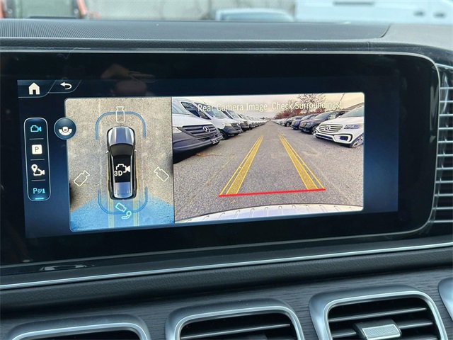 New 2026 Mercedes-Benz GLS 580 4MATIC image 26