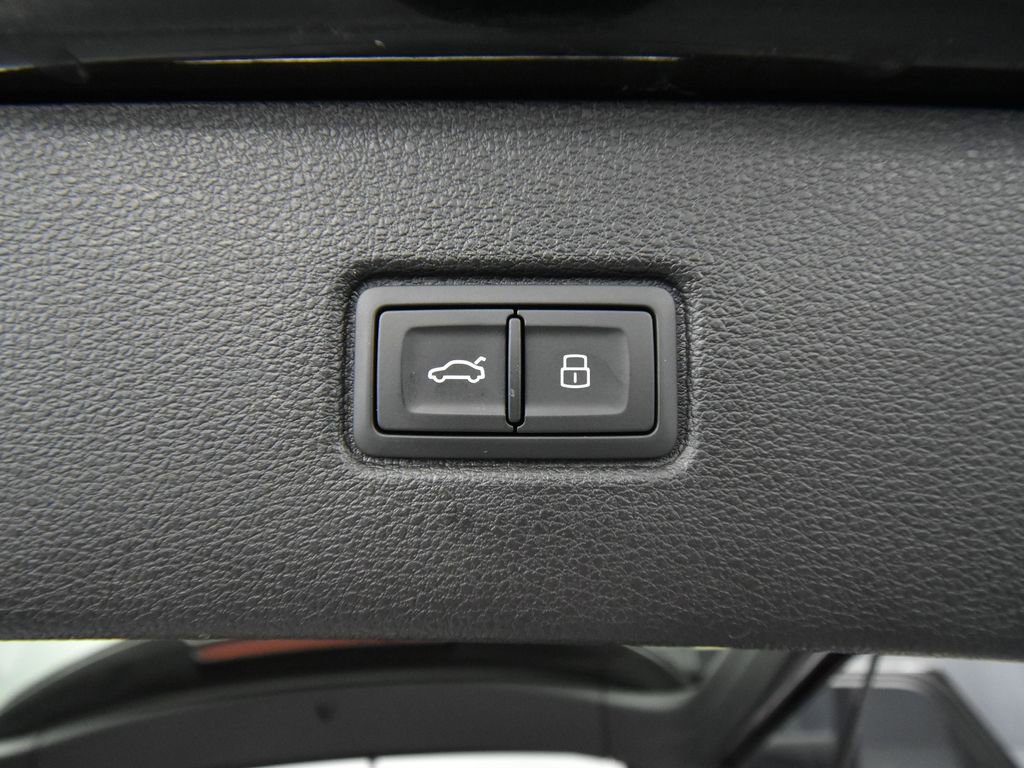 Used 2024 Audi SQ7 Premium Plus image 53