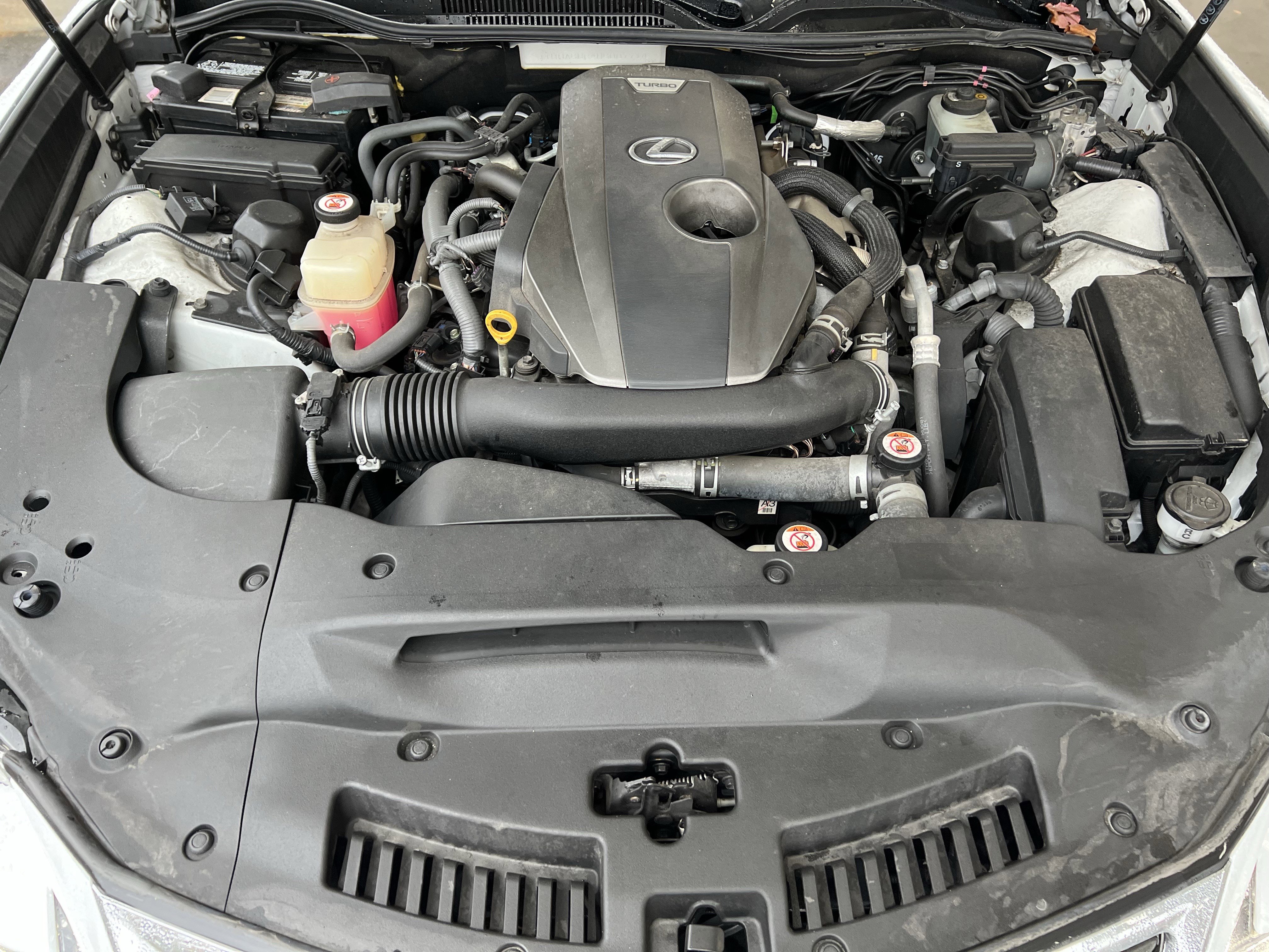 Used 2017 Lexus RC 200t F Sport image 36