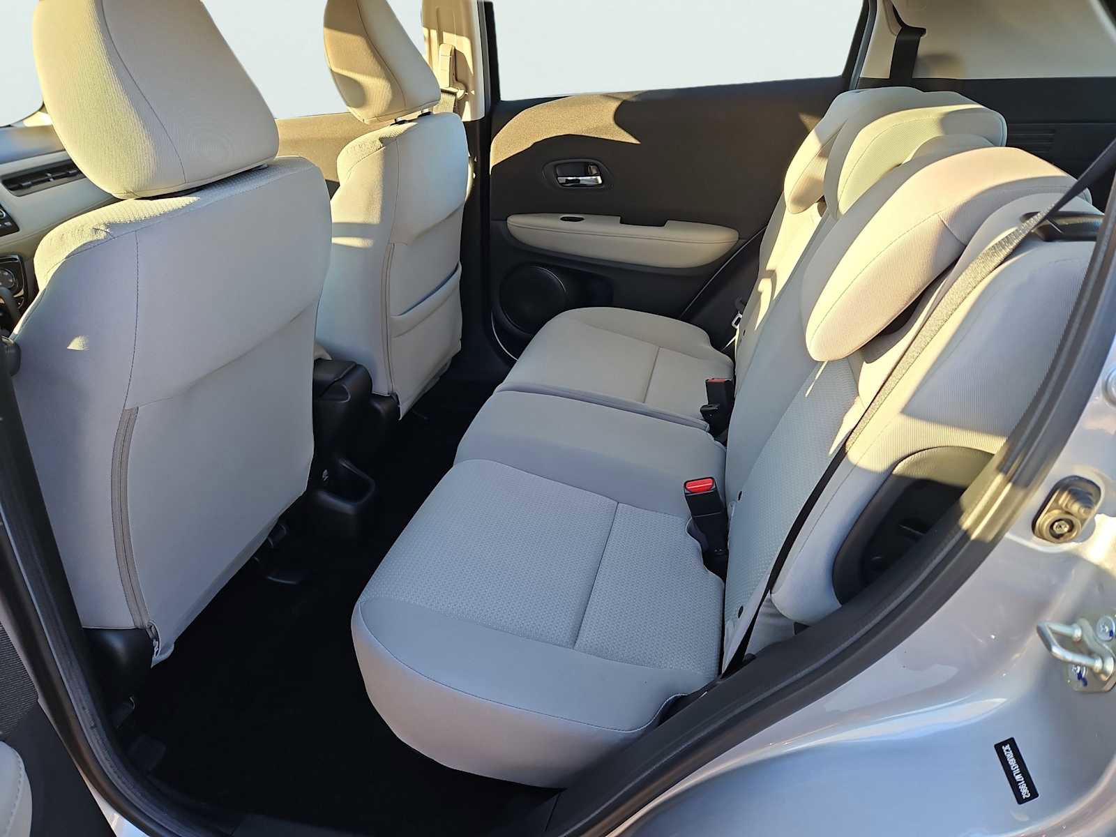 Certified 2020 Honda HR-V LX image 26