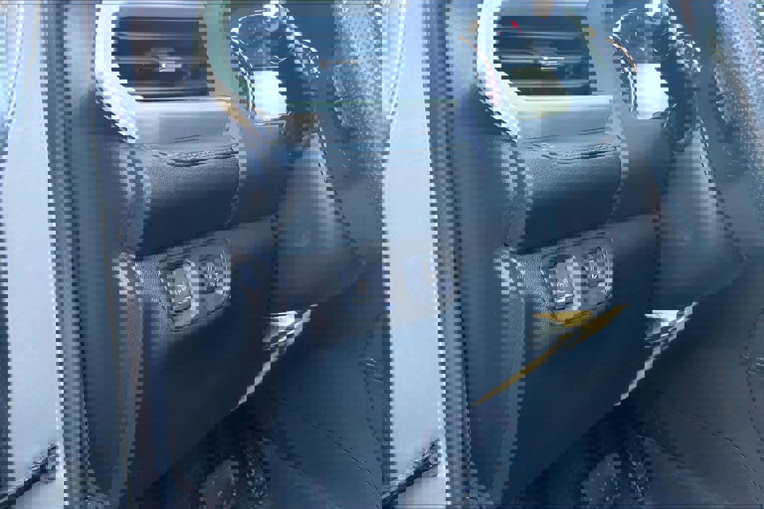 Used 2023 GMC Acadia SLE w/ Elevation Edition image 34