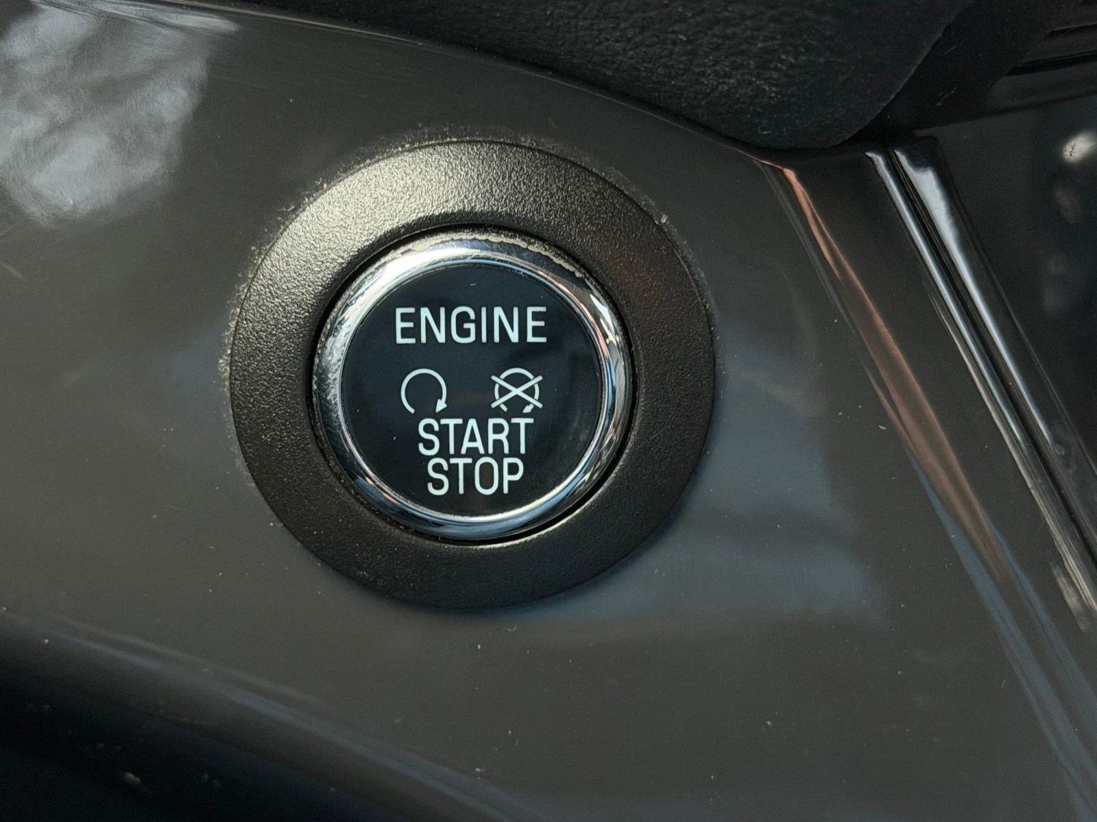 Used 2014 Ford Escape Titanium image 34