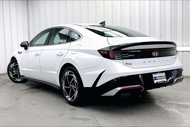 Certified 2026 Hyundai Sonata SEL AWD/4WD image 11