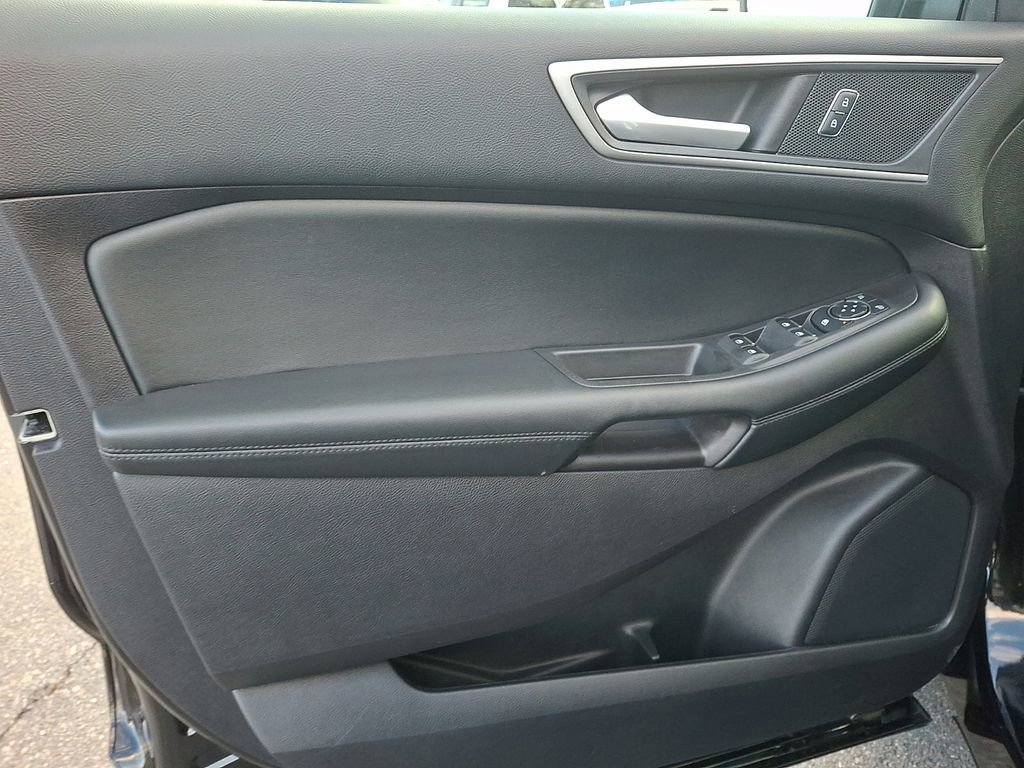 Certified 2021 Ford Edge SEL w/ Convenience Package image 12