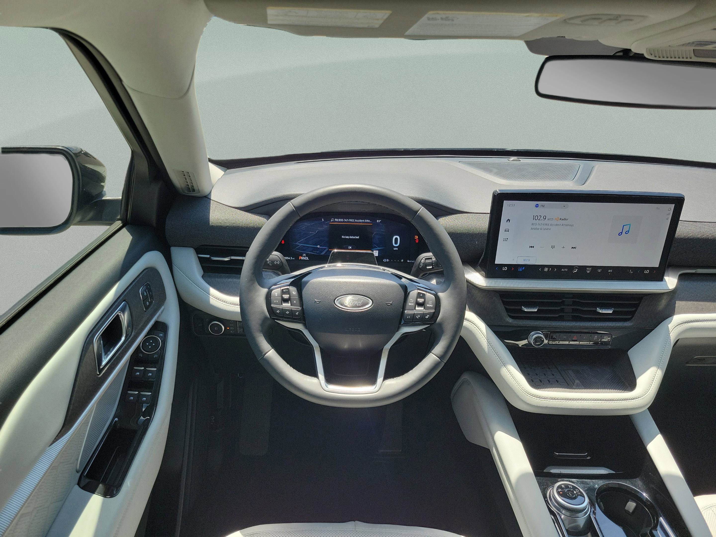 Used 2025 Ford Explorer Platinum w/ Ultimate Package image 22