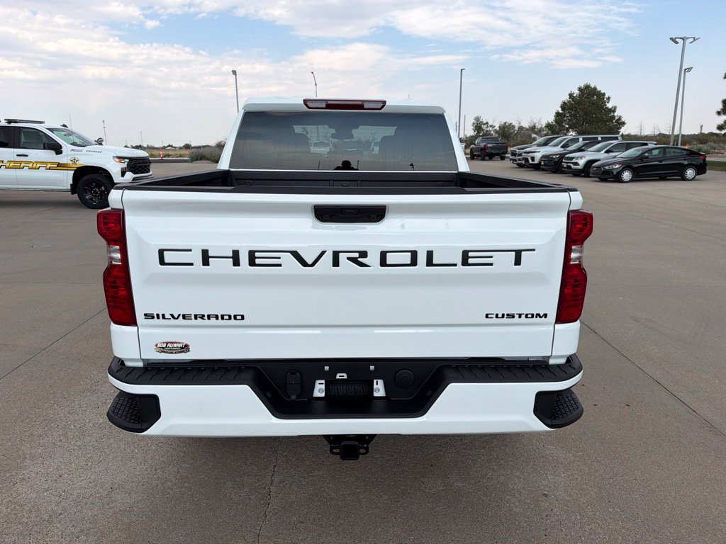 New 2026 Chevrolet Silverado 1500 Custom w/ Turbomax Blackout Package AWD/4WD image 4