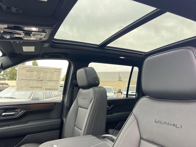 New 2026 GMC Yukon XL Denali w/ Sun & Power Step Package image 15