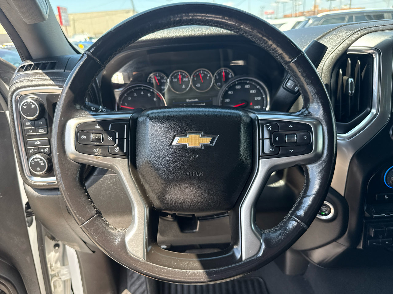 Used 2019 Chevrolet Silverado 1500 LT w/ All-Star Edition image 17