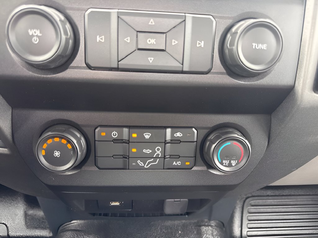 Used 2022 Ford F250 XL RWD image 15