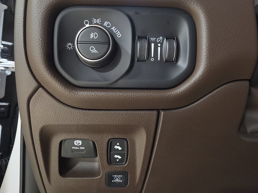 New 2027 RAM 1500 Laramie w/ Advanced Safety Group II AWD/4WD image 21