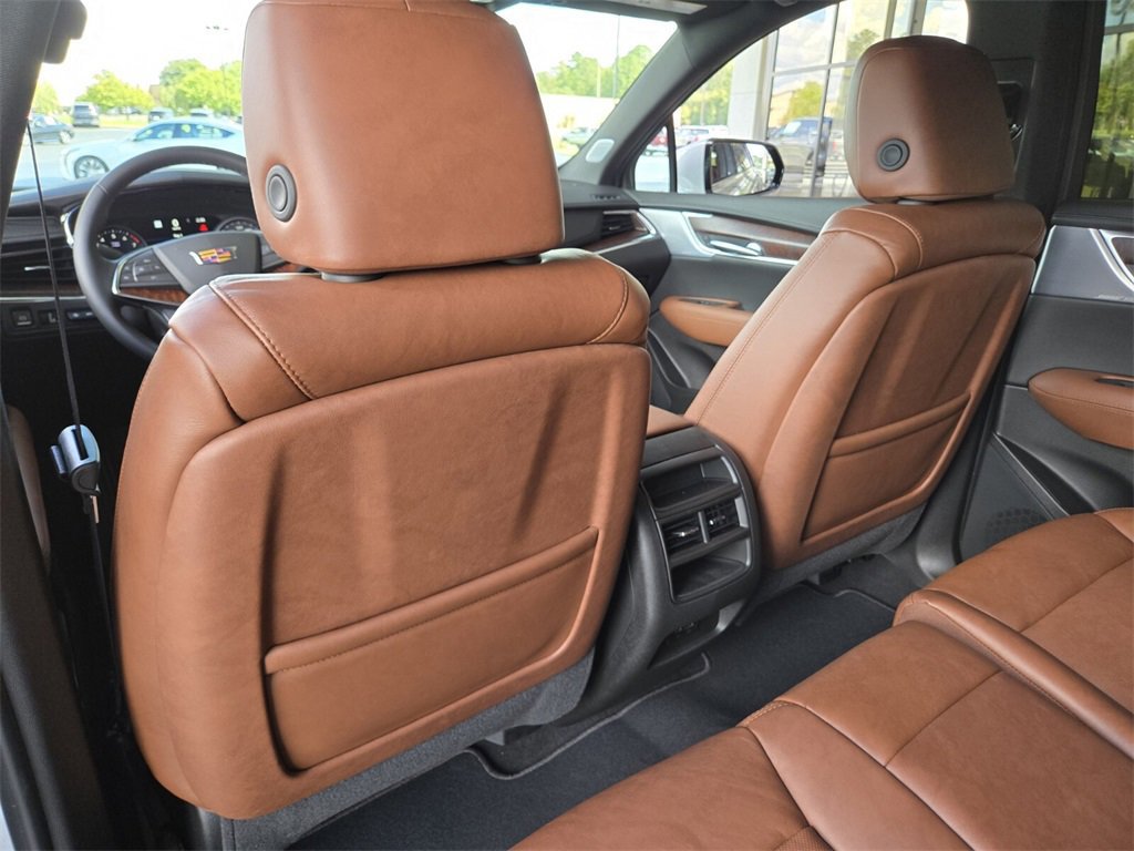 New 2025 Cadillac XT5 Premium Luxury image 15