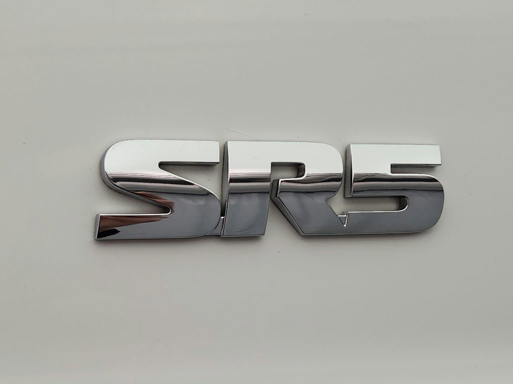 Used 2018 Toyota Tundra SR5 w/ TRD Off Road Package image 29