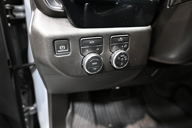 Used 2024 GMC Sierra 1500 Elevation image 23