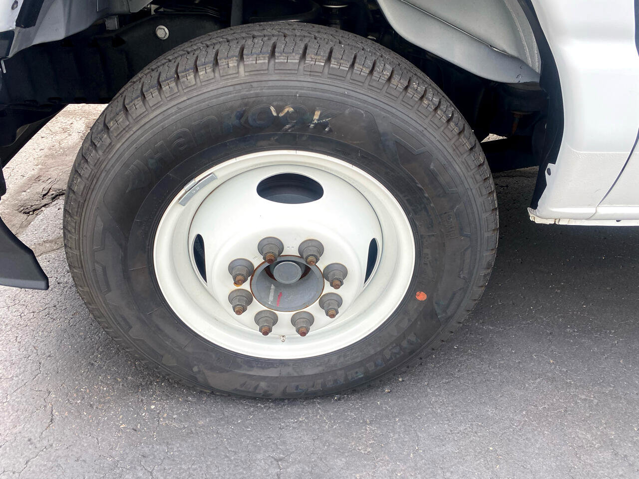 Used 2024 Ford E-350 and Econoline 350 Super Duty w/ Power Windows & Locks Group image 42