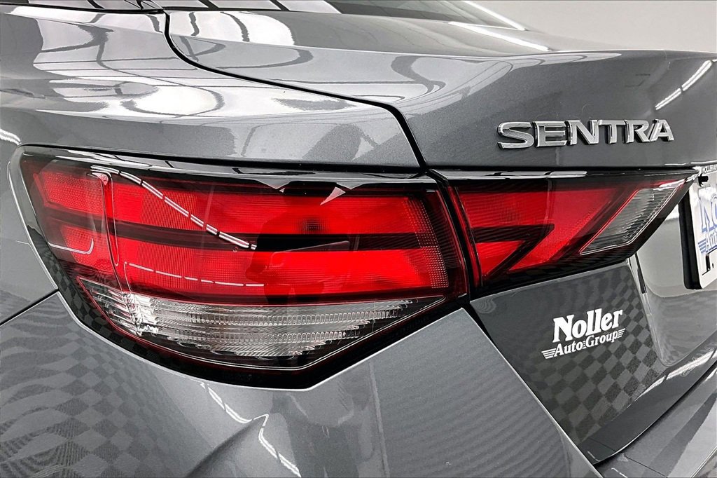 Used 2024 Nissan Sentra S image 30