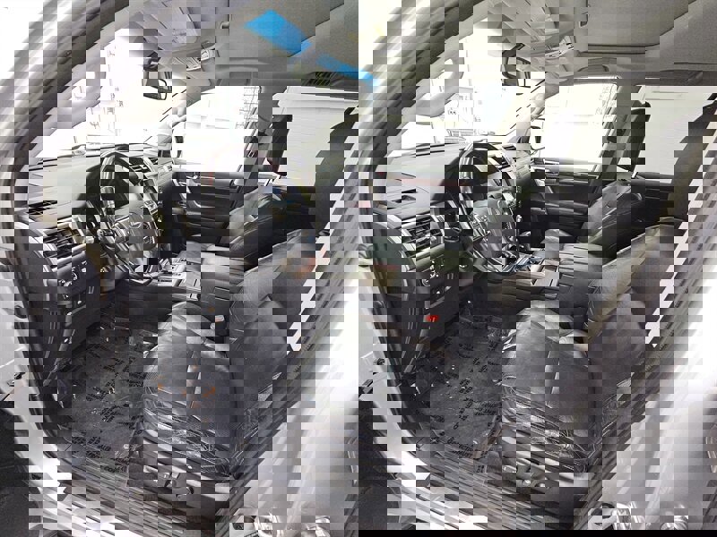 Used 2017 Lexus GX 460 image 10