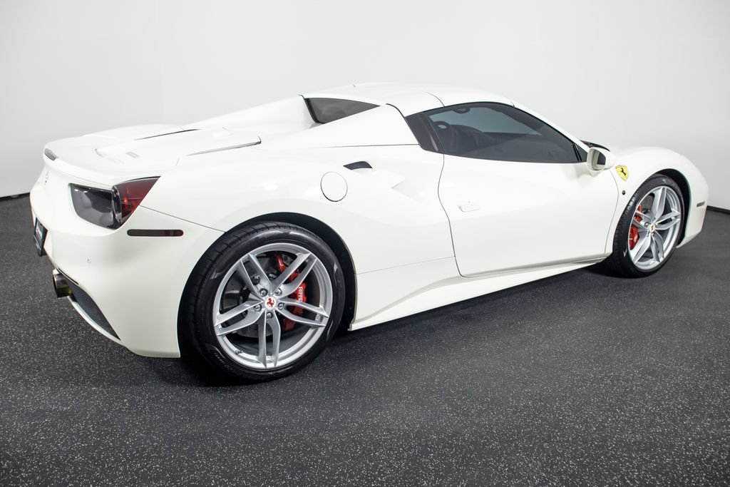Used 2017 Ferrari 488 Spider RWD image 27