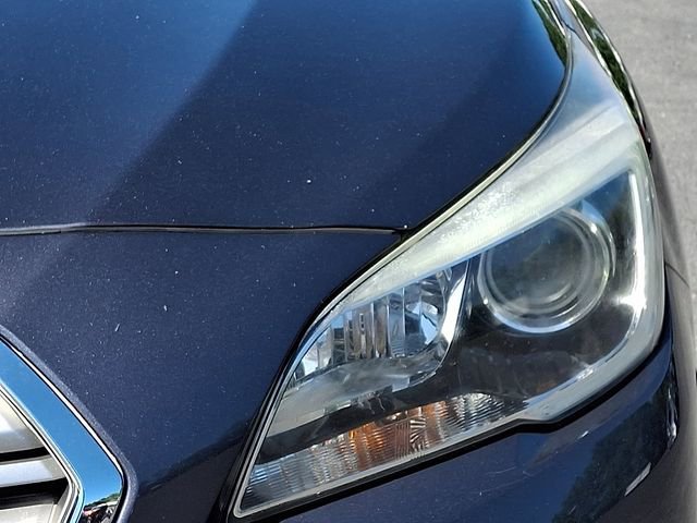 Used 2017 Subaru Outback 2.5i Premium AWD/4WD image 12