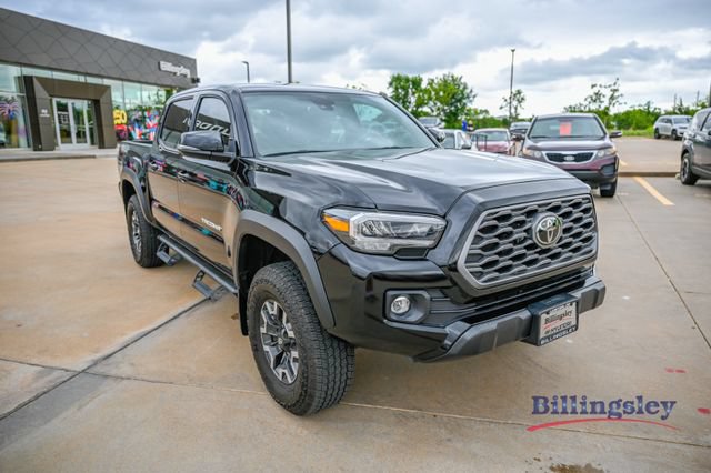 Used 2023 Toyota Tacoma TRD Off-Road w/ Technology Package AWD/4WD image 7