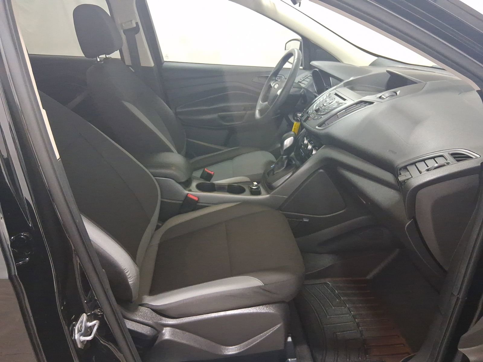 Used 2016 Ford Escape S FWD image 16