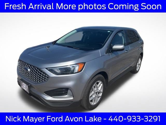 Used 2024 Ford Edge SEL image 9