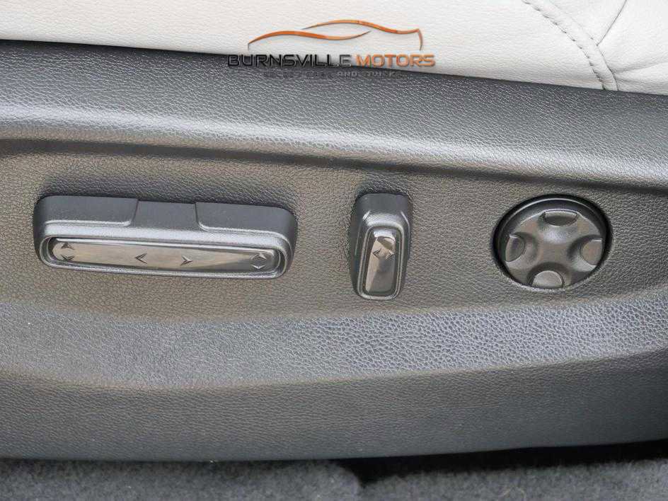 Used 2020 Honda CR-V EX-L image 18