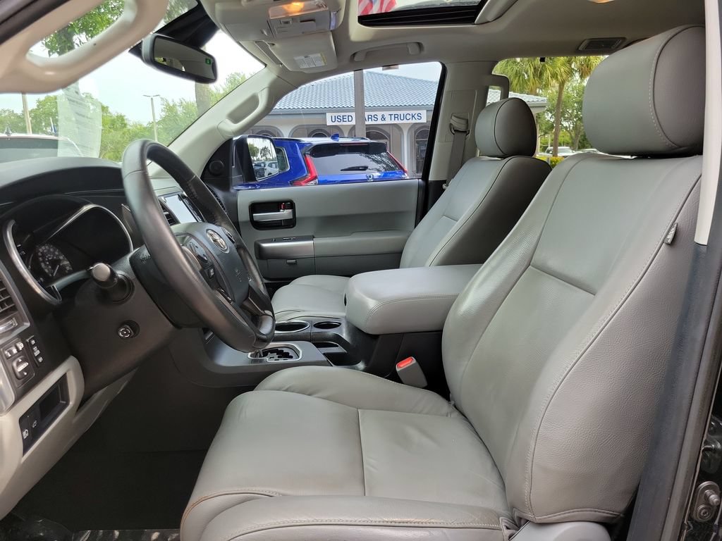 Used 2020 Toyota Sequoia Limited w/ Safety & Convenience Package RWD image 21