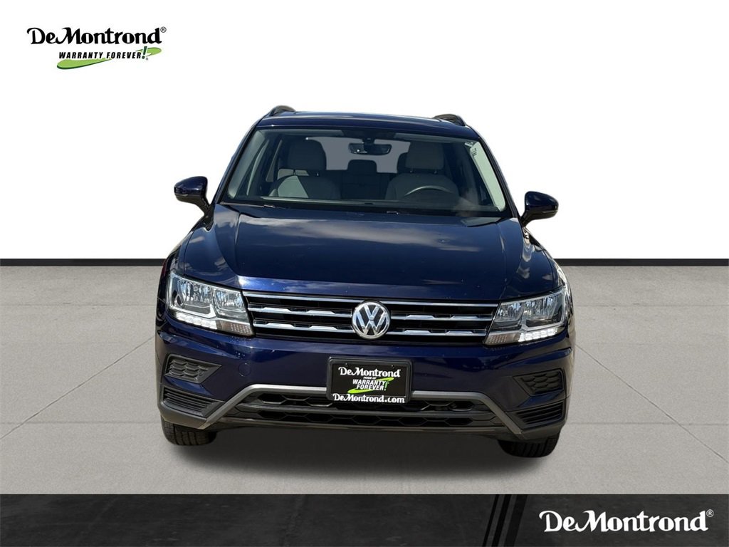 Used 2021 Volkswagen Tiguan SE image 2