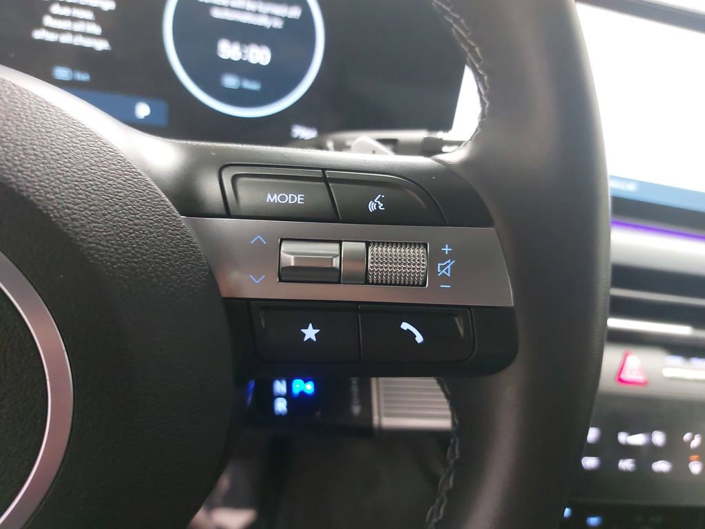 Used 2025 Hyundai Sonata Limited image 18