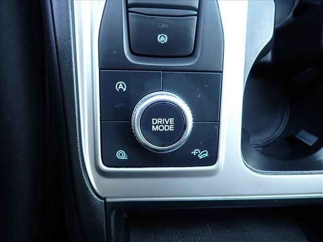 Used 2020 Ford Explorer XLT AWD/4WD image 18