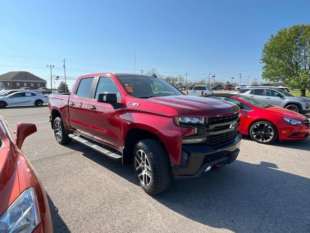 Used 2019 Chevrolet Silverado 1500 LT Trail Boss image 2