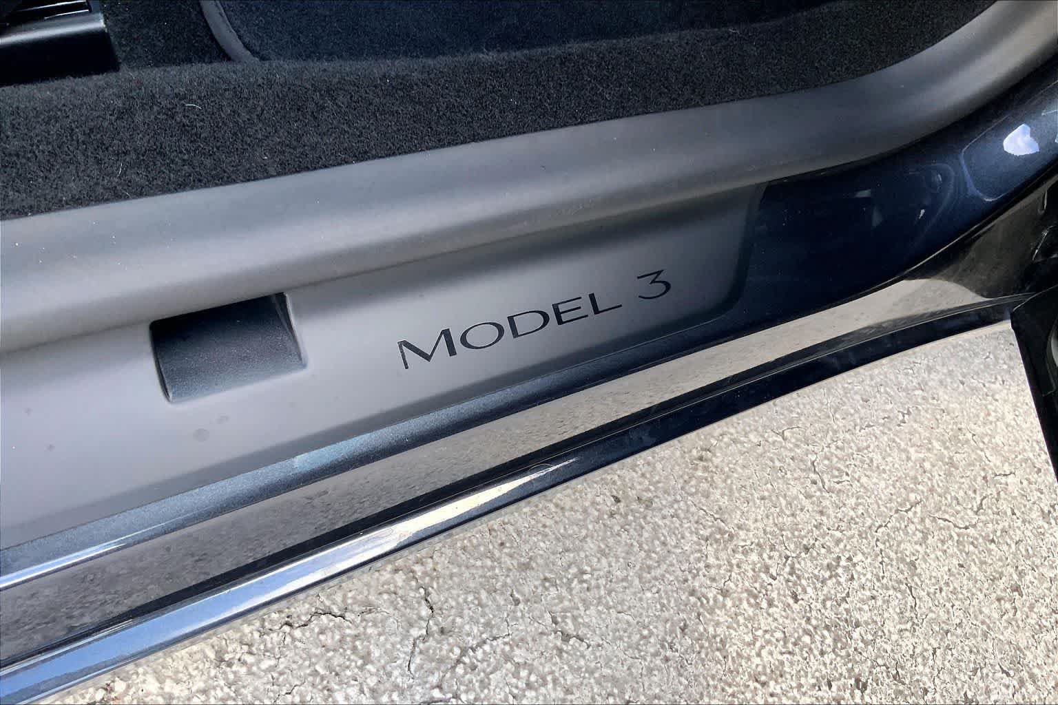 Used 2025 Tesla Model 3 Long Range RWD image 7