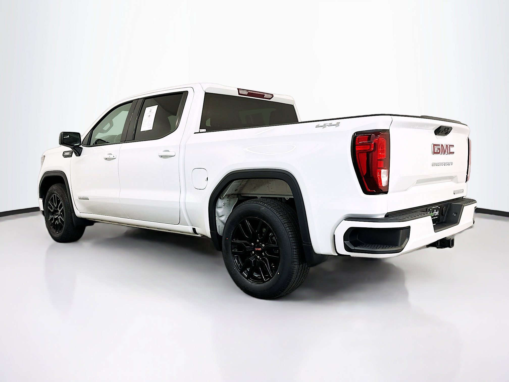 Used 2024 GMC Sierra 1500 Elevation image 5