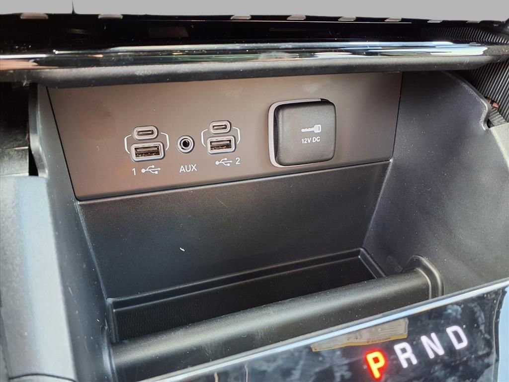 New 2025 Jeep Grand Cherokee Laredo AWD/4WD image 8
