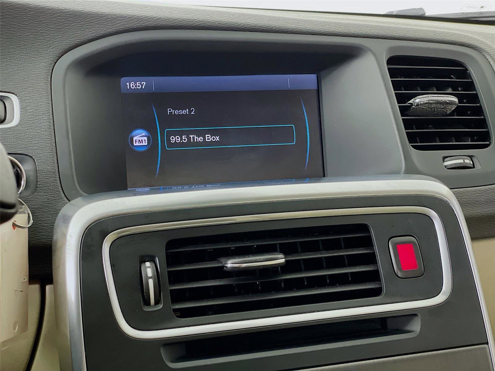 Used 2012 Volvo S60 T5 image 17