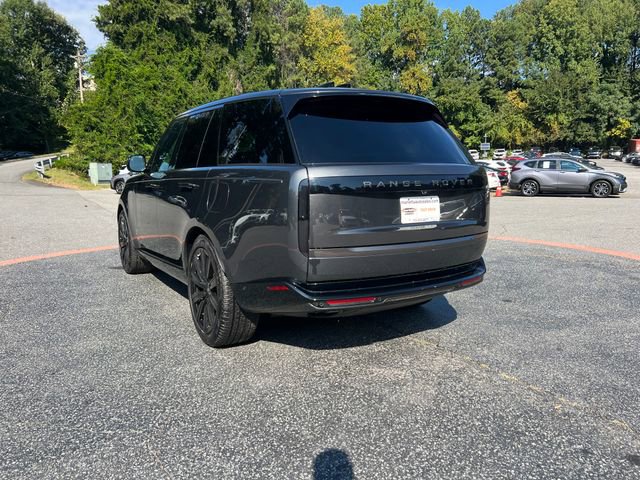 Used 2025 Land Rover Range Rover Autobiography image 3