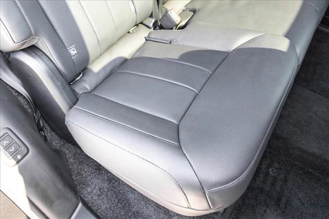 Used 2024 Land Rover Range Rover Long Wheelbase SE AWD/4WD image 27