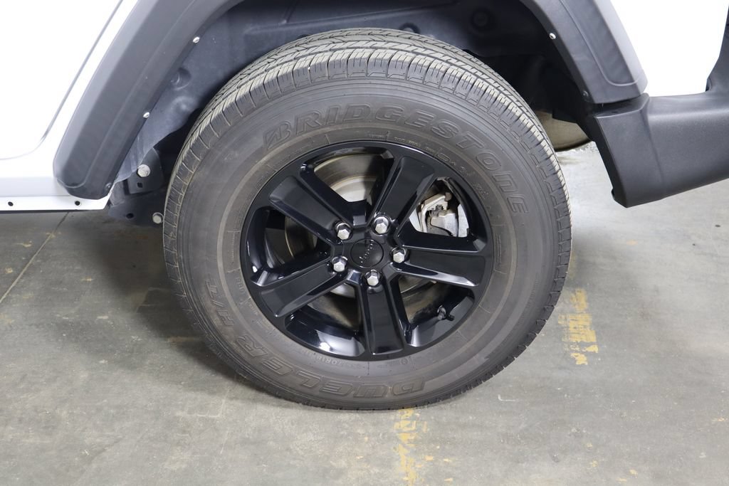 Used 2022 Jeep Wrangler Unlimited Sport AWD/4WD image 43
