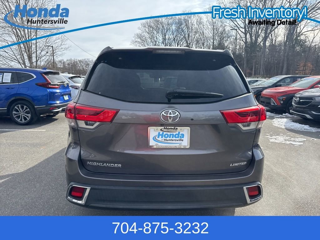 Used 2019 Toyota Highlander Limited image 7