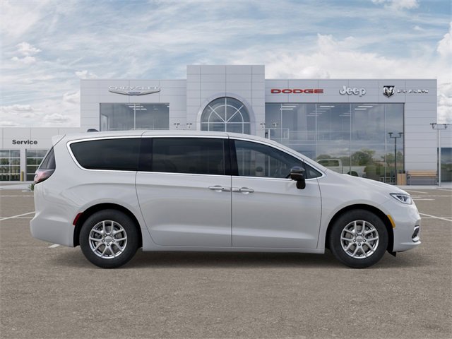 New 2026 Chrysler Pacifica Select image 21