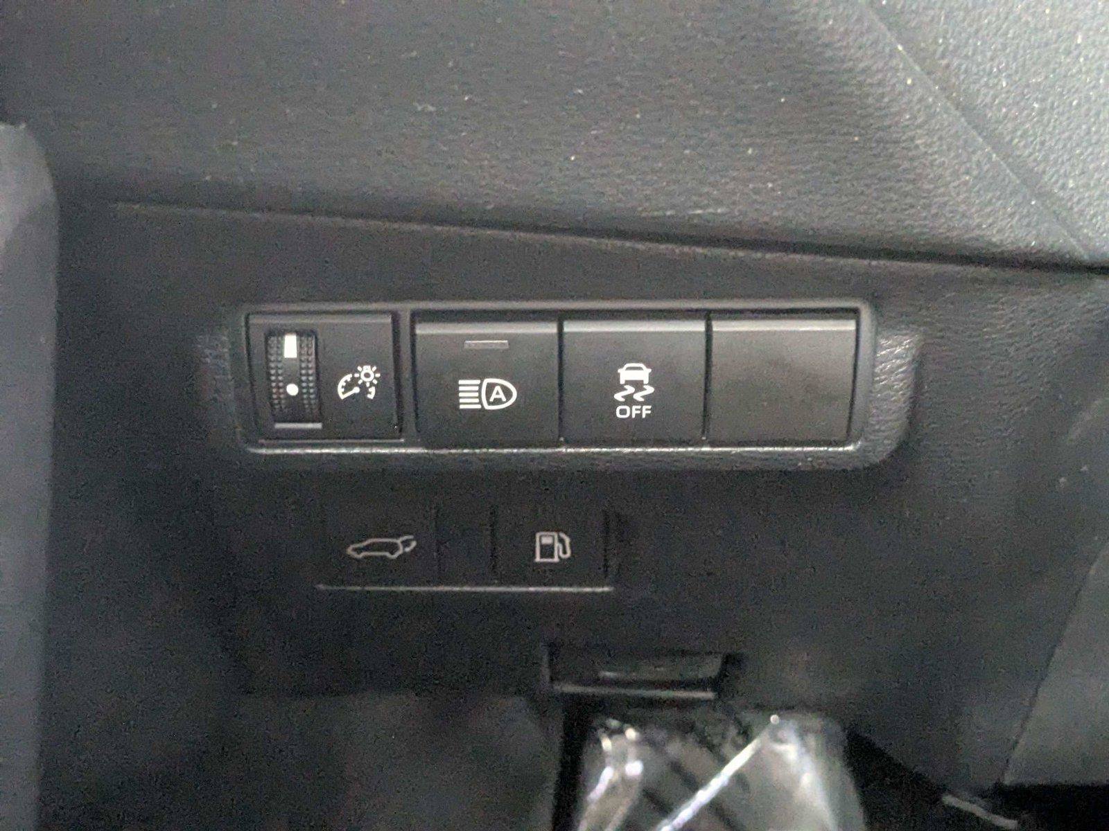 Used 2024 Toyota Corolla Cross AWD Hybrid w/ Convenience Package image 14