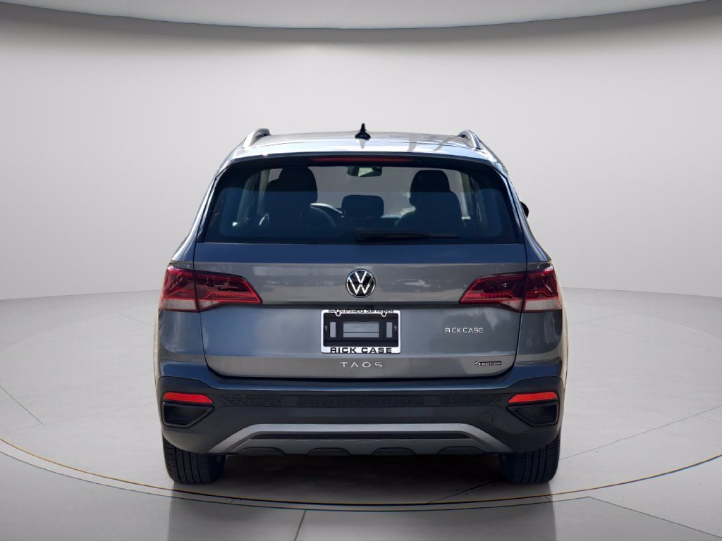 Certified 2024 Volkswagen Taos S AWD/4WD image 5