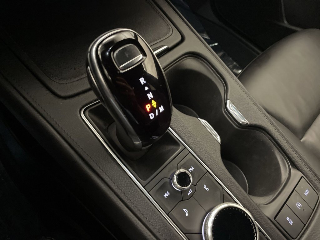 Used 2023 Cadillac XT4 Luxury image 9