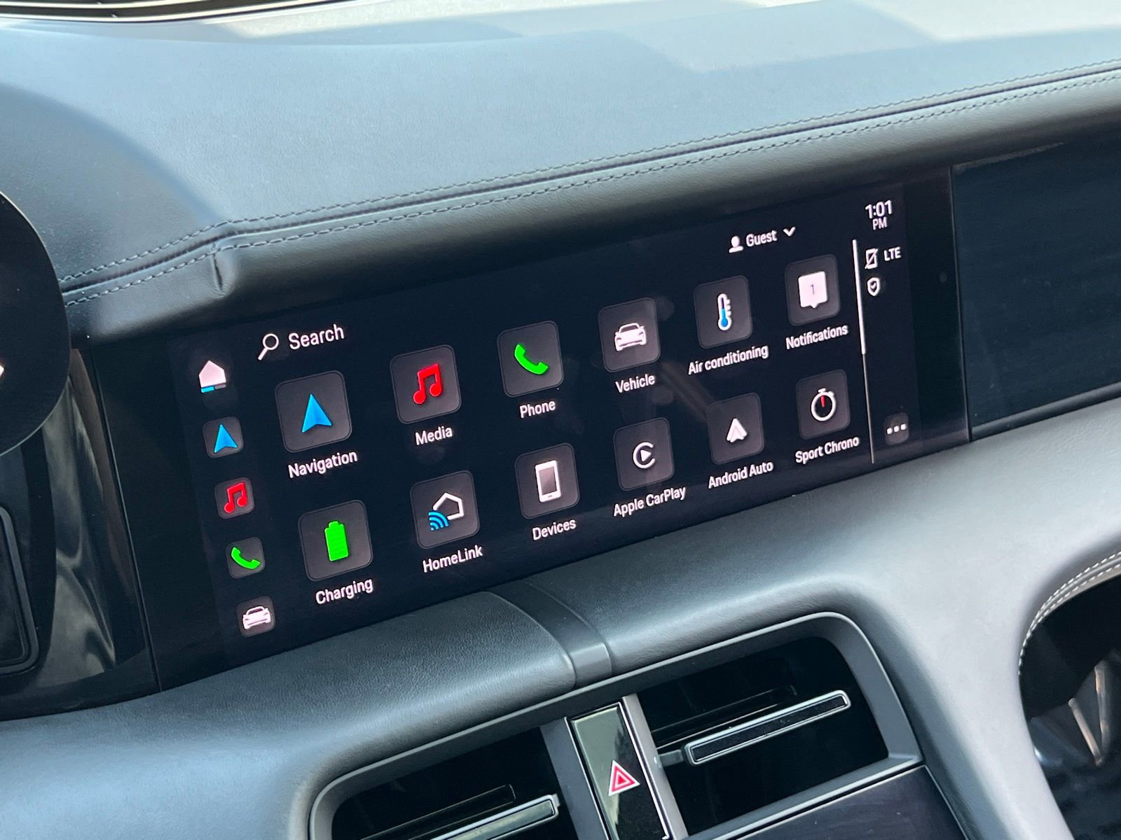 Certified 2022 Porsche Taycan GTS image 26