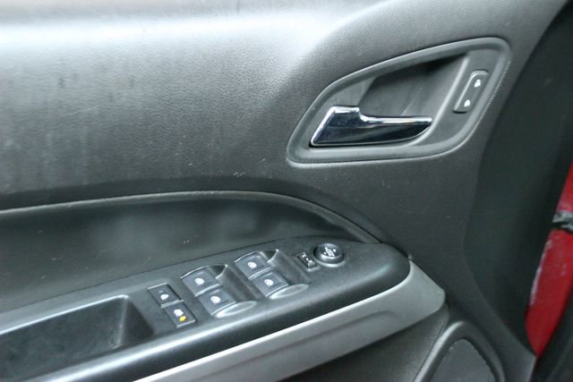 Used 2019 Chevrolet Colorado ZR2 image 14