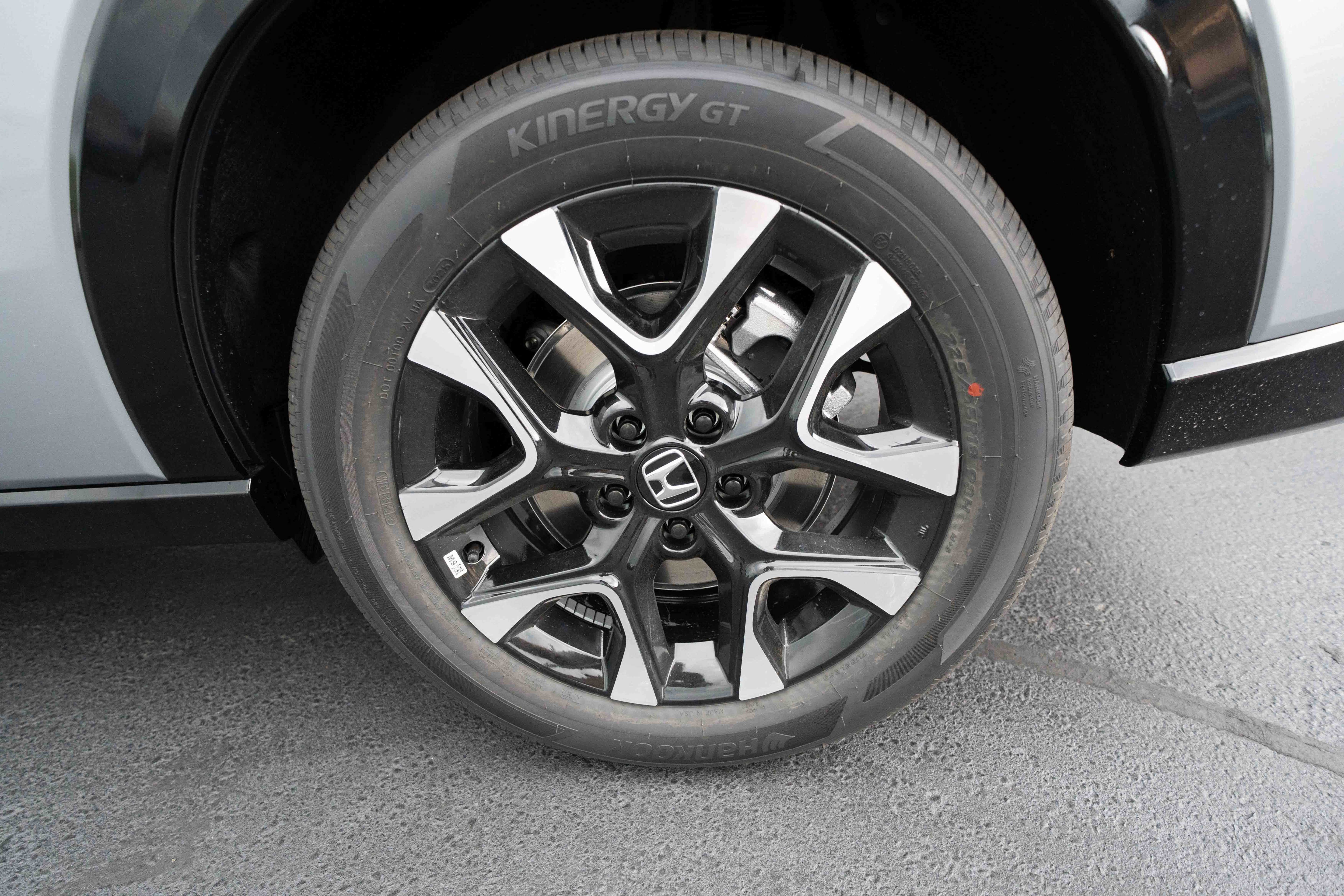 New 2026 Honda HR-V EX-L image 29